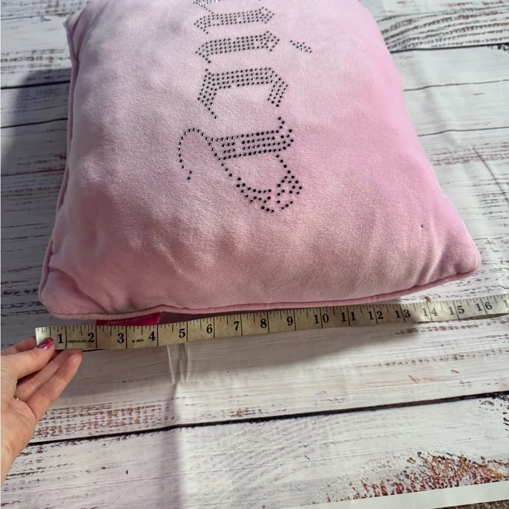 Juicy Couture baby pink